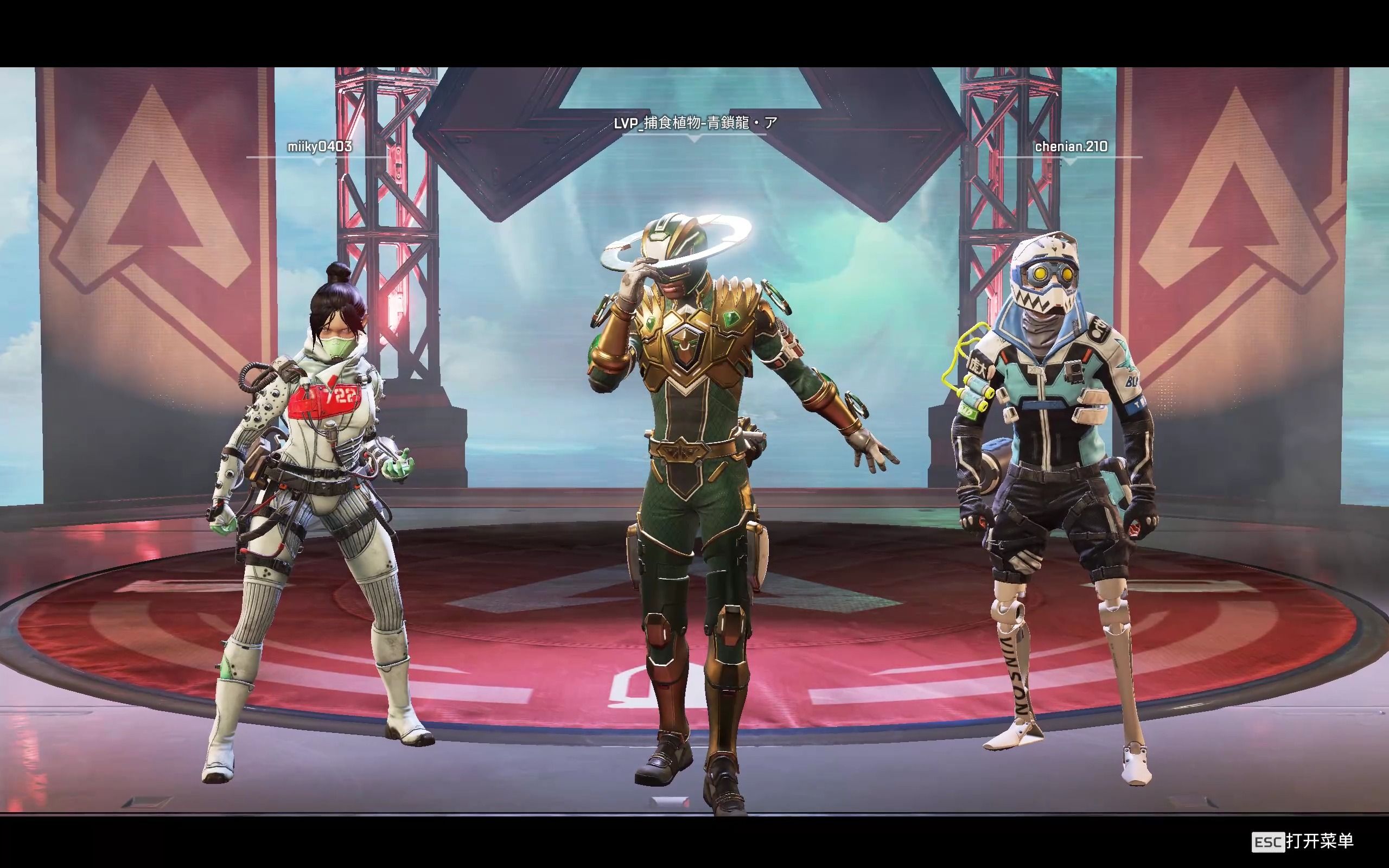 T1 的总经理；回答了关于《英雄联盟》战队的粉丝提问