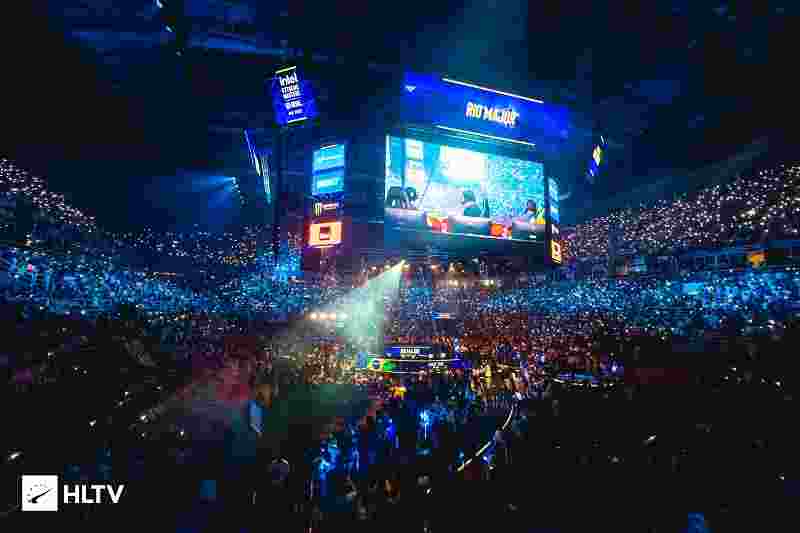 LPL今日首发名单：Karsa回归首发位，前DK上单HOYA迎来LPL首秀